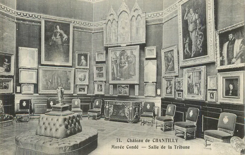 Schloss Chantilly — Musée Condé — Salle de la Tribune - Vorderseite