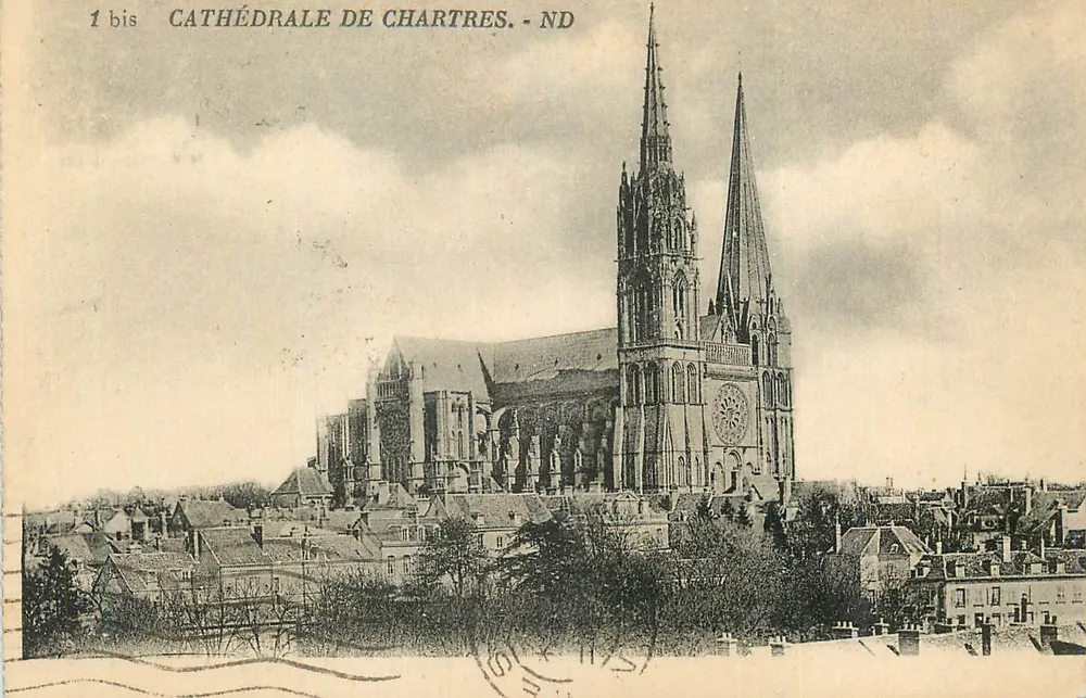 Catedral de Chartres — vista panorâmica — ND - Frente