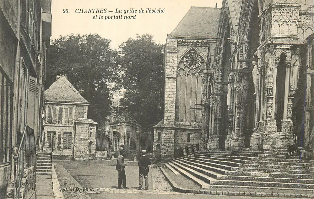 Chartres — Die Pforte des Bischofssitzes und das Nordportal — Coill. A.D. phot. - Vorderseite