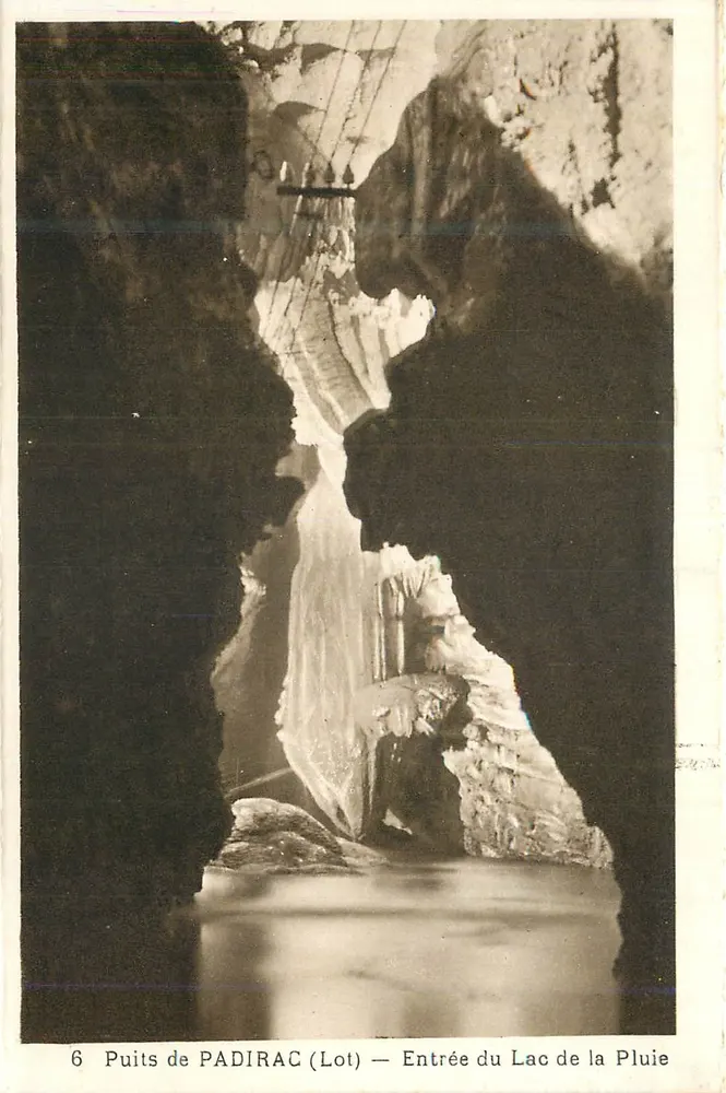Puits de PADIRAC (Lot) — Entrée du Lac de la Pluie - Recto