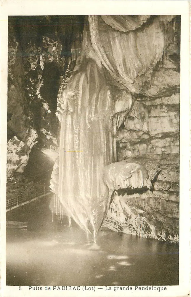 Poço de PADIRAC (Lot) — A grande Pendeloque — Fototipia-Heliopia, Limoges - Frente