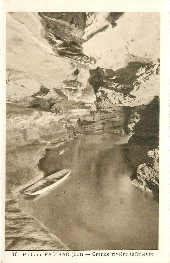 Puits de PADIRAC (Lot) — Grande rivière inférieure — Phototypie Hélio, Limoges - Recto