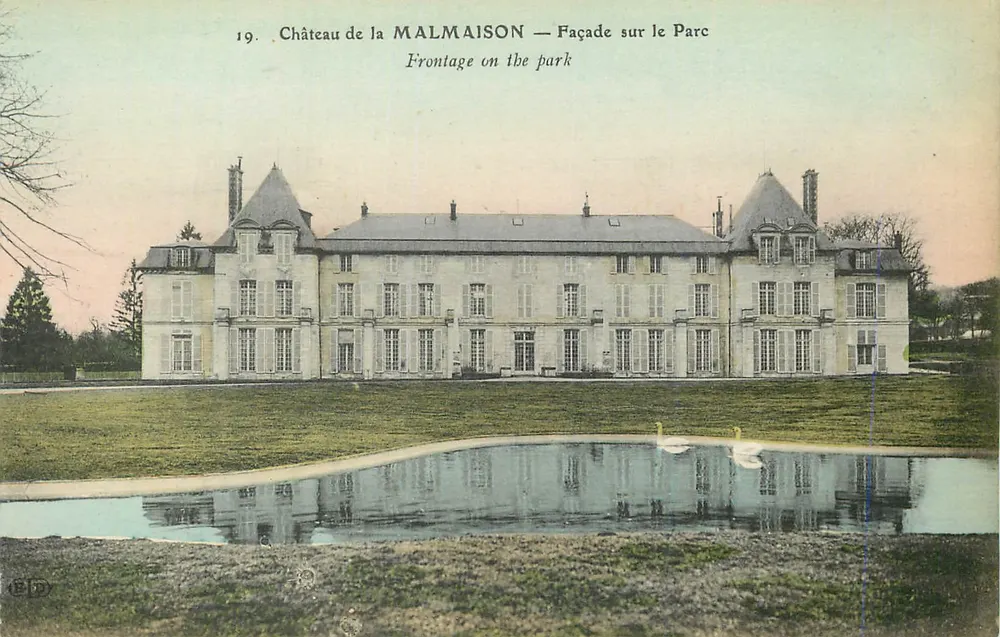 Castelo de la MALMAISON — Fachada sobre o Parque — Editor EID n°19 - Frente