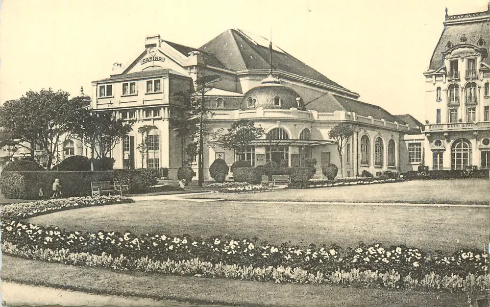 Cabourg — Les Jardins et le Casino — Cie des Arts Photomécaniques, Paris - Recto