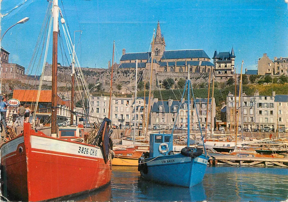 Port de Granville — vue du port avec bateaux et église — Éditions DI MARIO - Frente