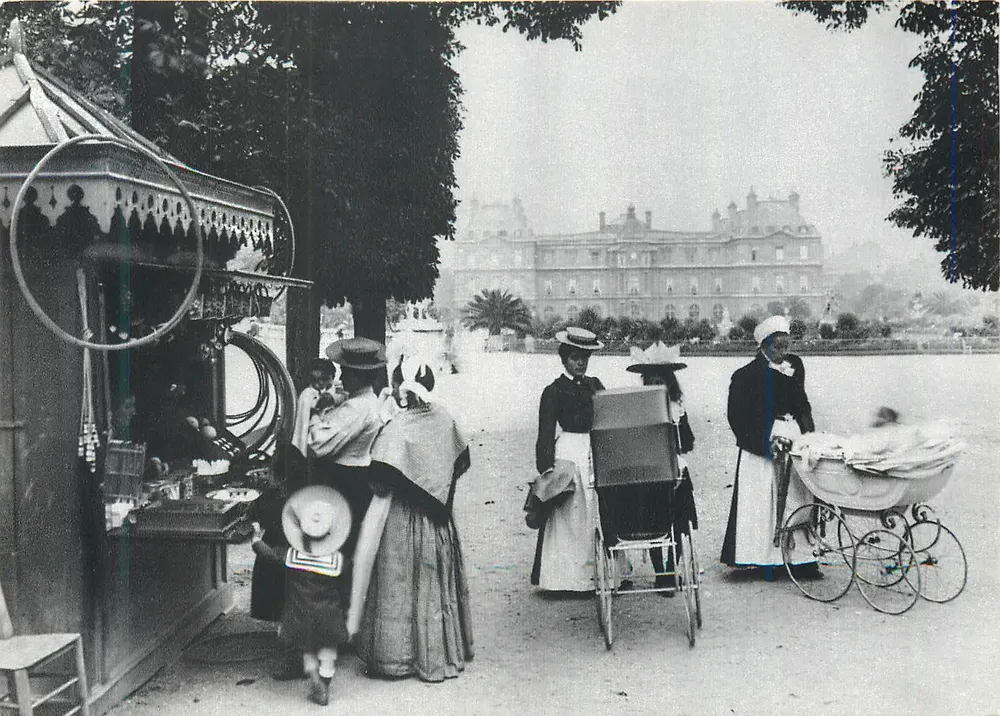 Enfermeiras no Jardim do Luxemburgo — Paris 1900 — Éditions SEEBERGER - Frente