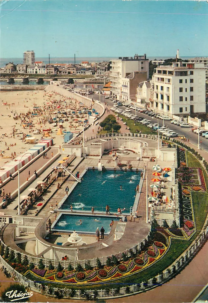 Les Sables-d'Olonne — La piscine, la plage — Éditions Modernes « Théolac » - Frente