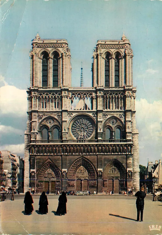 Notre-Dame de Paris — Façade — Éditions IRIS - Frente