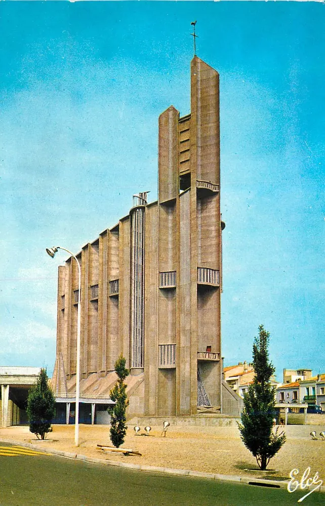 Royan — The New Church — Publisher Elcée, No. P 405 - Front