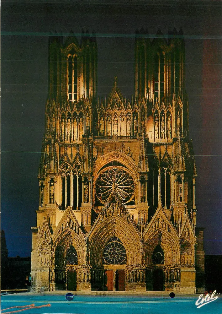 Reims — Cathédrale — façade de nuit (XIIIe et XIVe siècles) — Éditions Estel - Recto