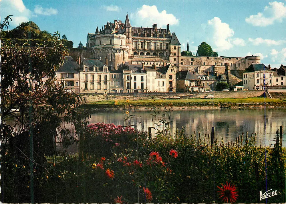 Amboise — Castelo do século XV — Édit. Valoire - Frente