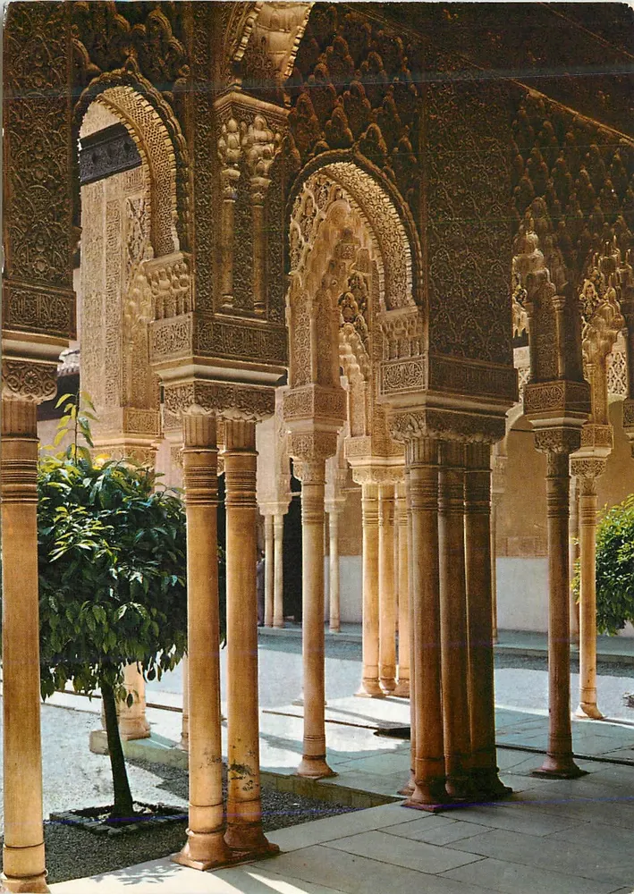 Alhambra — Pátio dos Leões — Edições Arribas, série 2.155 - Frente