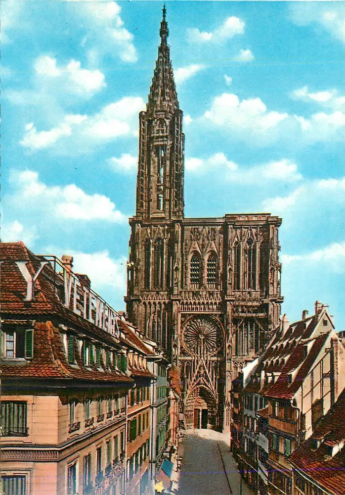 Cathédrale Notre-Dame de Strasbourg — vue de la façade et de la tour — Les Éditions d'Art Avenir - Recto
