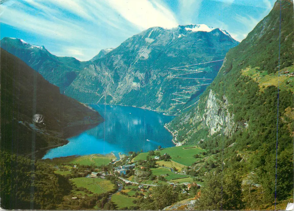 Geiranger — a estrada da águia — editor Per Merok, n°6 - Frente