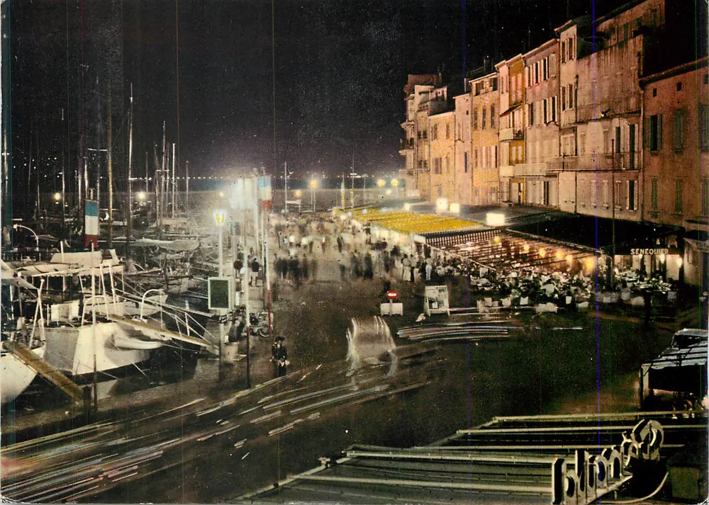 Saint-Tropez, à noite — Éditions S.E.P.T. — n° 65-220 - Frente