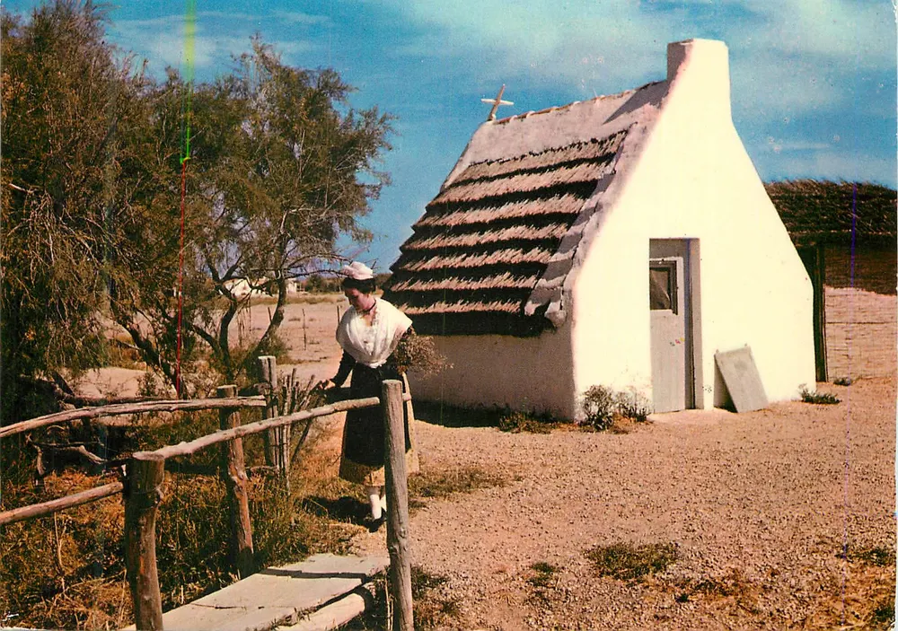 Camargue (Bouches-du-Rhône) — Mireille und Hütte der Gardians in Cacharel — Éditions Naturelles - Vorderseite
