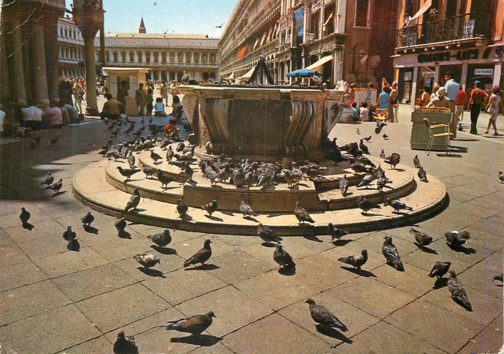 Venice — Piazzetta Pio X e Pozzo — Edition Angelo Garbizza - Front
