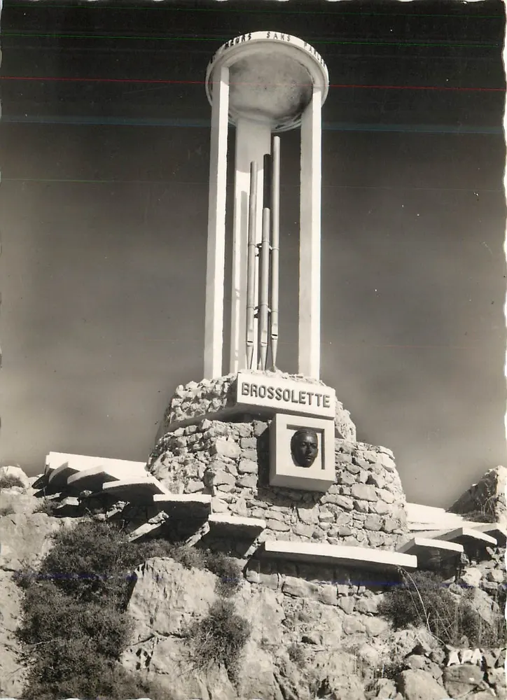 Monument Brossolette — Narbonne — editor Centro de Turismo Albi, n°106 - Frente