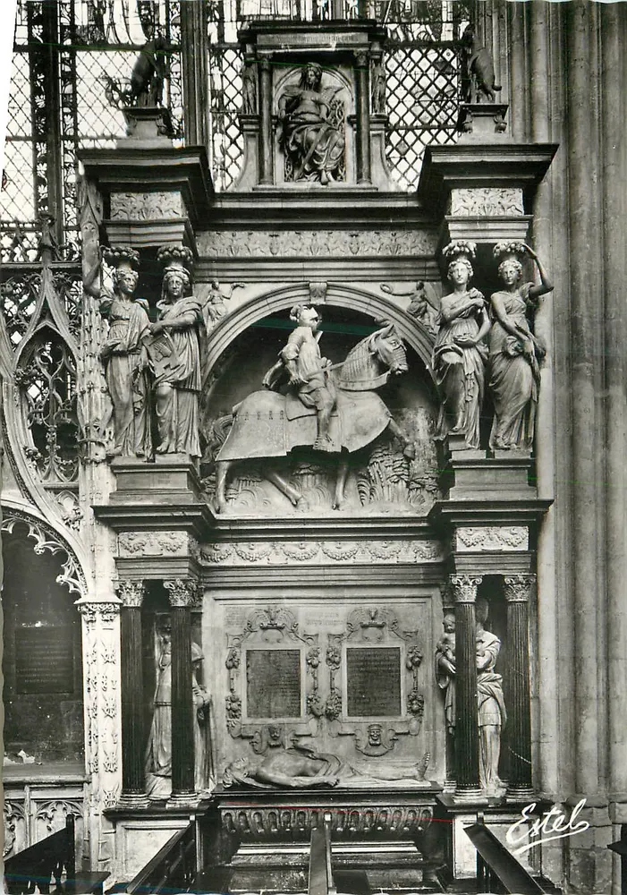 Rouen — Cathédrale : Tombeau du Sénéchal de Brézé (1531) — Éditions Lecourbe, Paris - Recto
