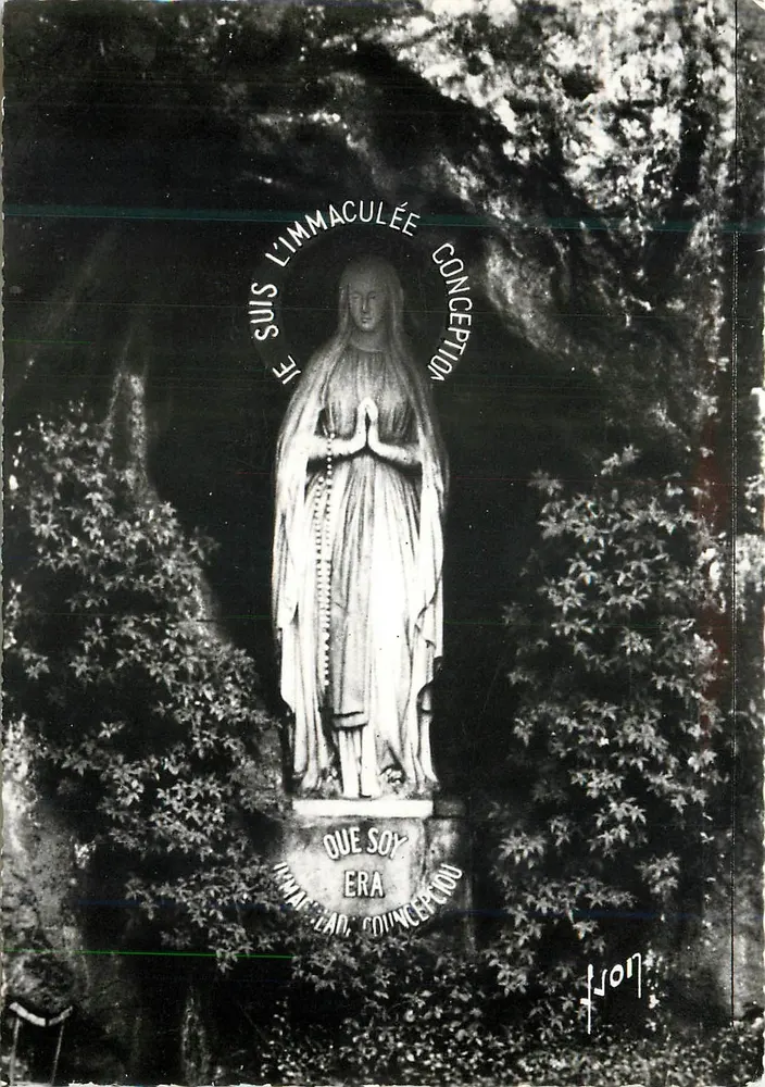 La Vierge de la Grotte Miraculeuse — Lourdes (Htes-Pyr.) — Éditions Martel - Recto
