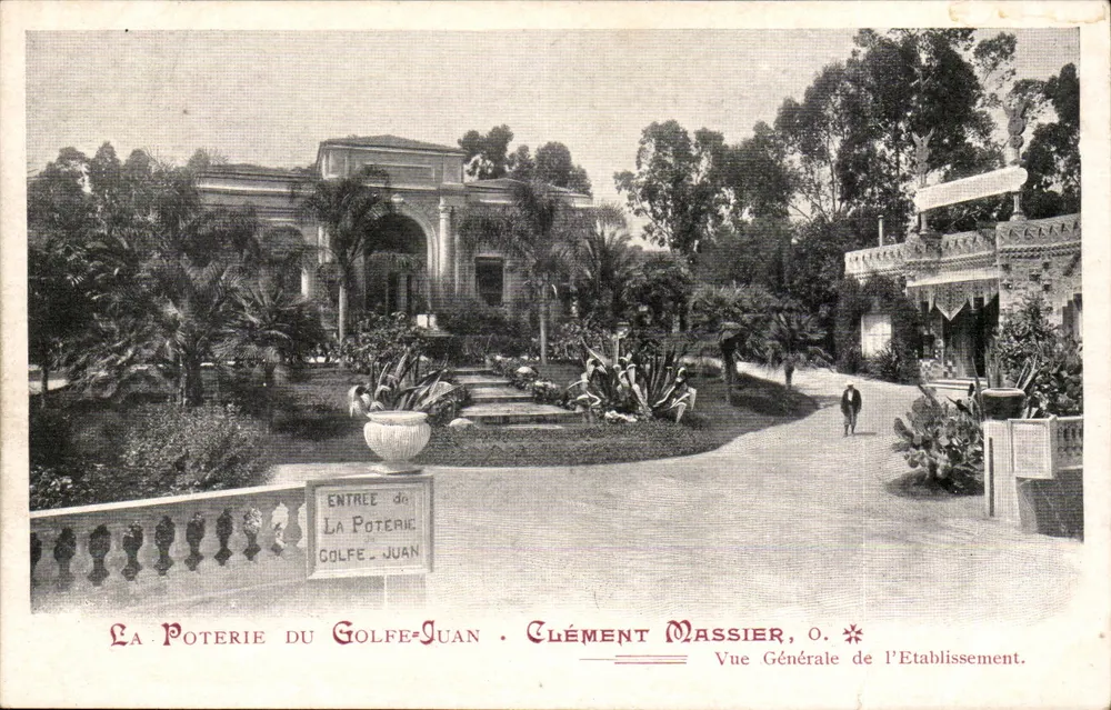 La Poterie du Golfe-Juan — Vue Générale de l'Établissement — Clément Massier, O. - Recto