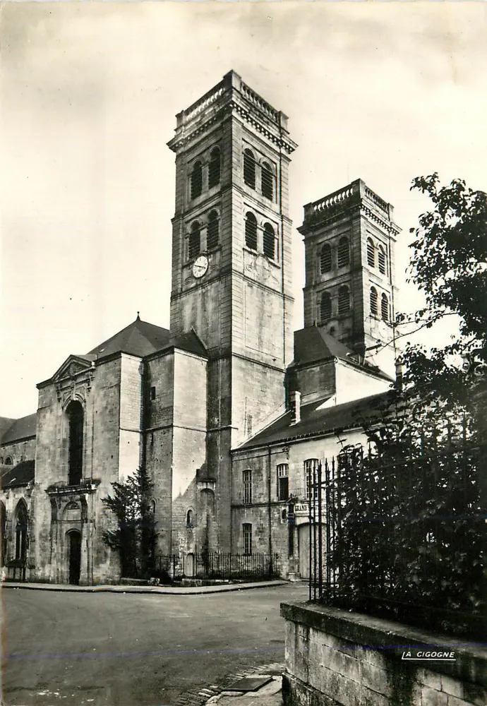 Verdun — Catedral — Éditions 'La Cigogne' n°55.545.08 - Frente