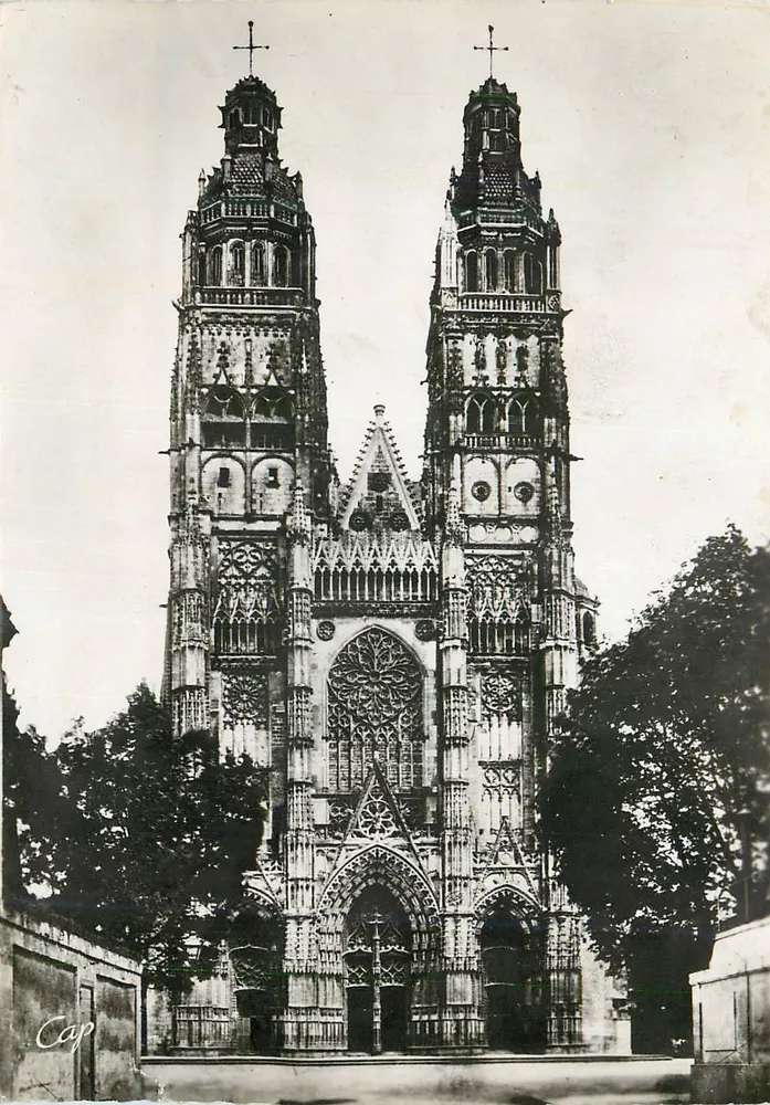 Tours — Kathedrale Saint-Gatien — Verlag C.A.P. Nr. 9 - Vorderseite