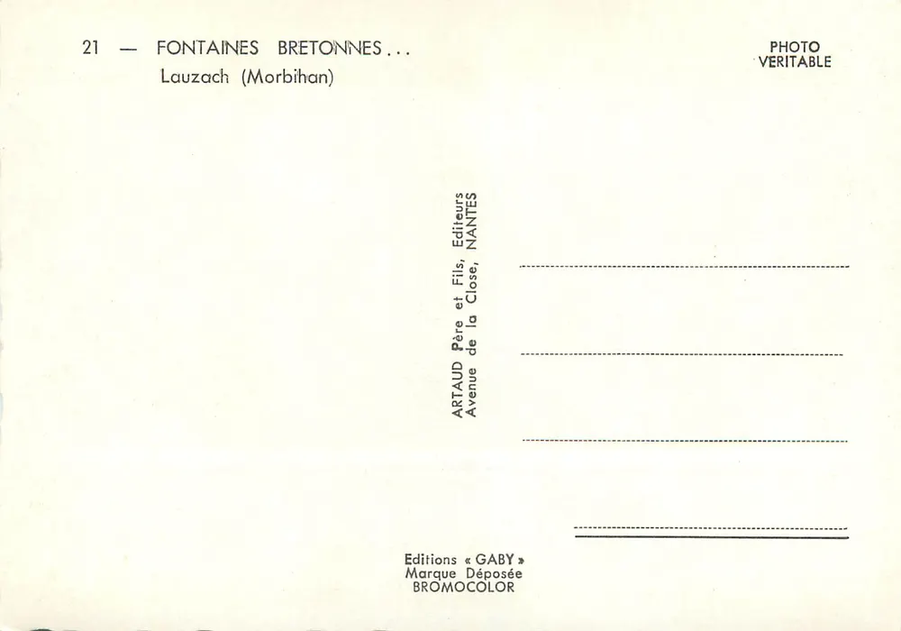 Fontaine bretonne — Lauzach (Morbihan) — Edições Gaby - Verso