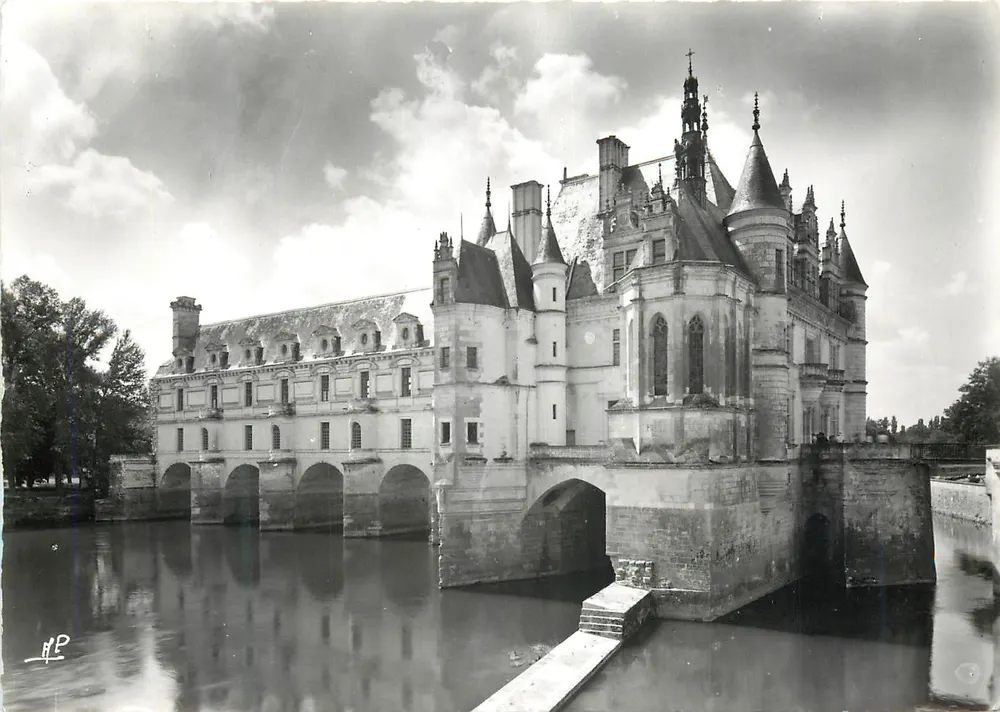 Chenonceau — Fachada Nordeste — Edição Especial de Arte, rua Colbert, Versailles - Frente