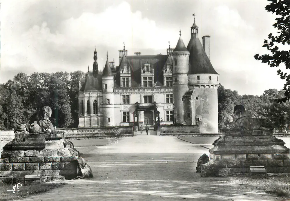 Chenonceau (Indre-et-Loire) — Nordfassade und Turm der Marques — Sonderausgabe des Schlosses, Ed. d'Art, rue Colbert, Versailles - Vorderseite