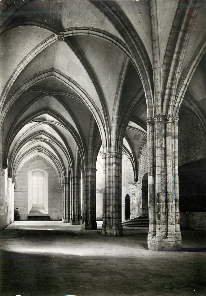 Avignon (Vaucluse) — Palais des Papes, Salle de la Grande Audience — Service Commercial Monuments Historiques, Paris - Vorderseite