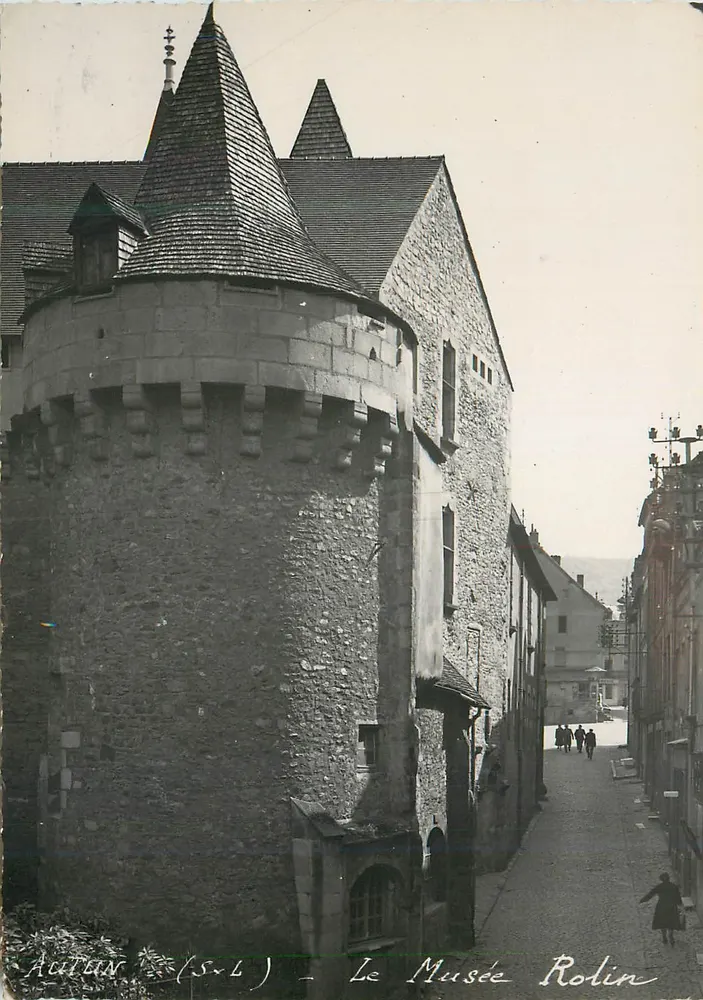 Autun (Saône-et-Loire) — O Museu Rolin — editor S.L. - Frente