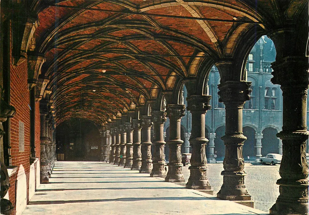 Palácio provincial — Liège — Edições Lander - Frente