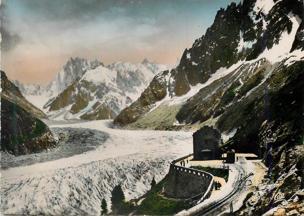 Die Mer de Glace und Bahnhof Montenvers — Chamonix-Mont-Blanc — Verlag: (51) Réal-Photo - Vorderseite