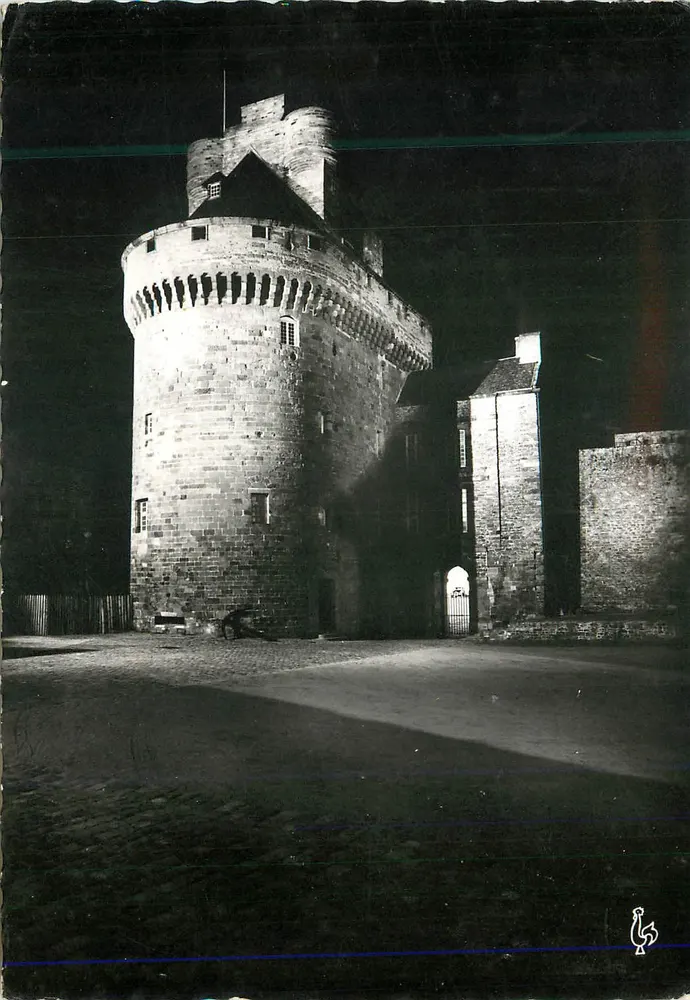 Saint-Malo (Ille-et-Vilaine) — Das Schloss, der große Turm beleuchtet — Moderne Drucke, Nr. 119 - Vorderseite