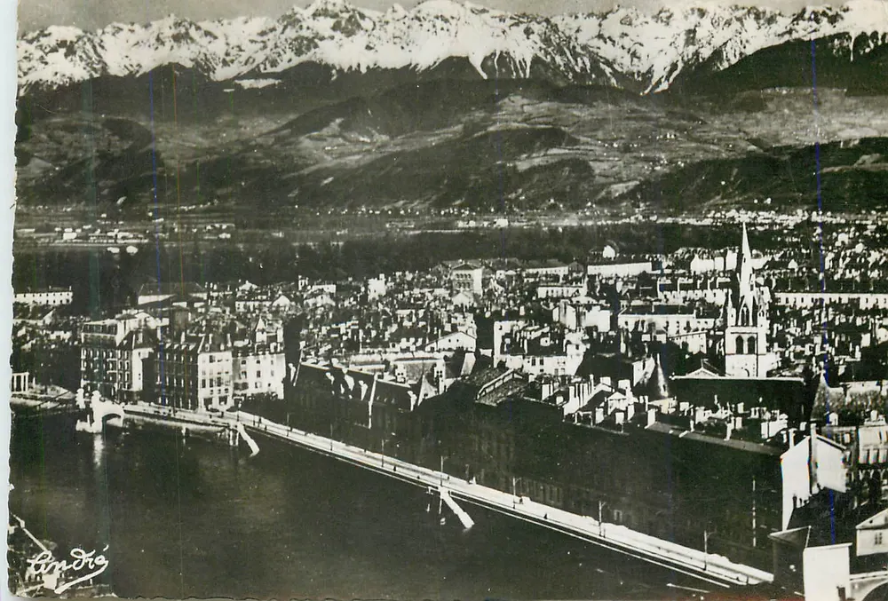Grenoble und die Alpenkette — Allgemeiner Blick — Editions C.A.D.S.E., Grenoble, Nr. 1001 - Vorderseite