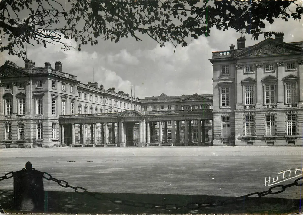 Castillo de Compiègne — vista del parque — Edición HUTIN - Anverso