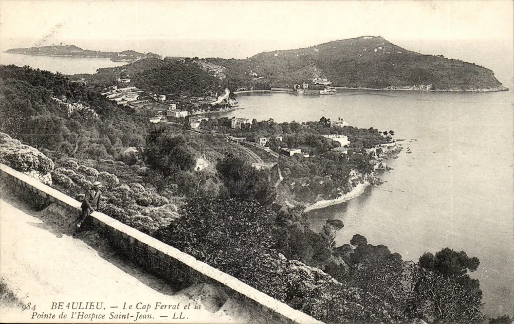 Beaulieu — Le Cap Ferrat et la Pointe de l'Hospice Saint-Jean — LL, n° 984 - Recto