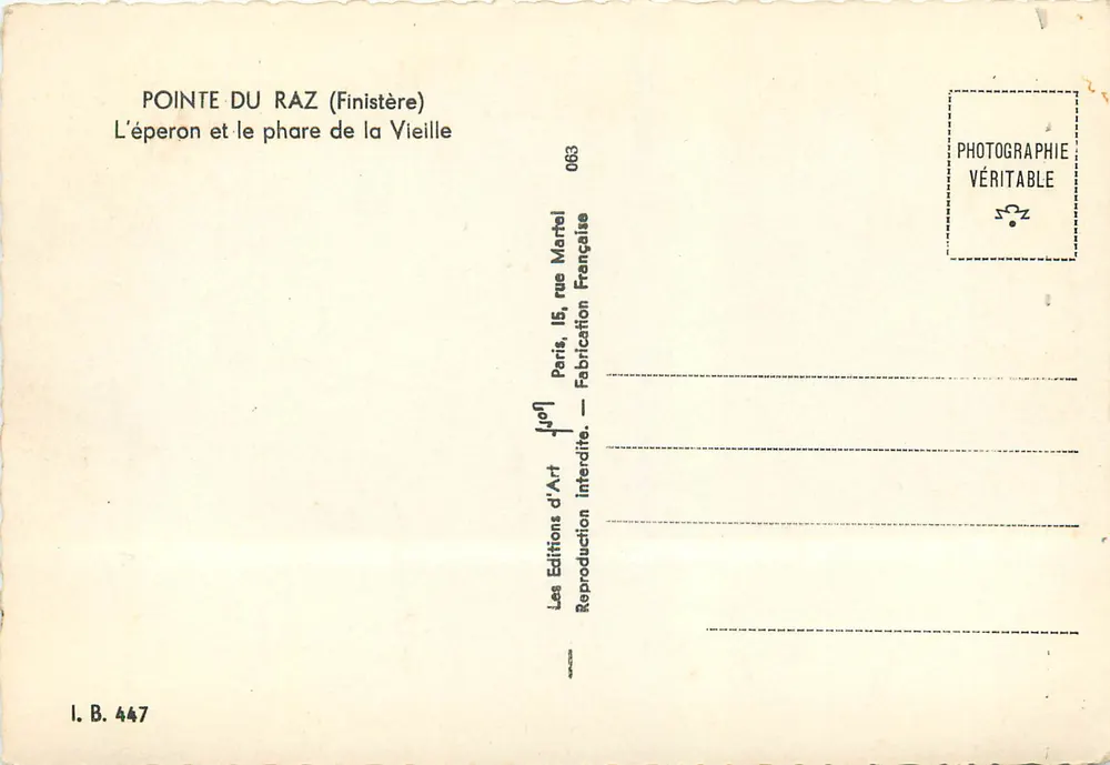 Pointe du Raz (Finistère) — L’éperon et le phare de la Vieille — Éditions d'Art, Paris - Verso
