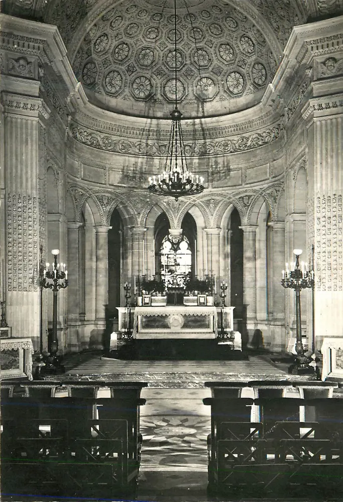 Königliche Kapelle von Dreux — Chor — Foto von Paul Rozet - Vorderseite