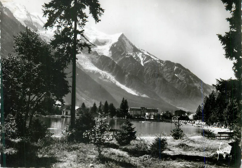 Chamonix (Haute-Savoie) — Der See und der Massif du Mont-Blanc — Éditions d'Art 'YVON', Paris - Vorderseite