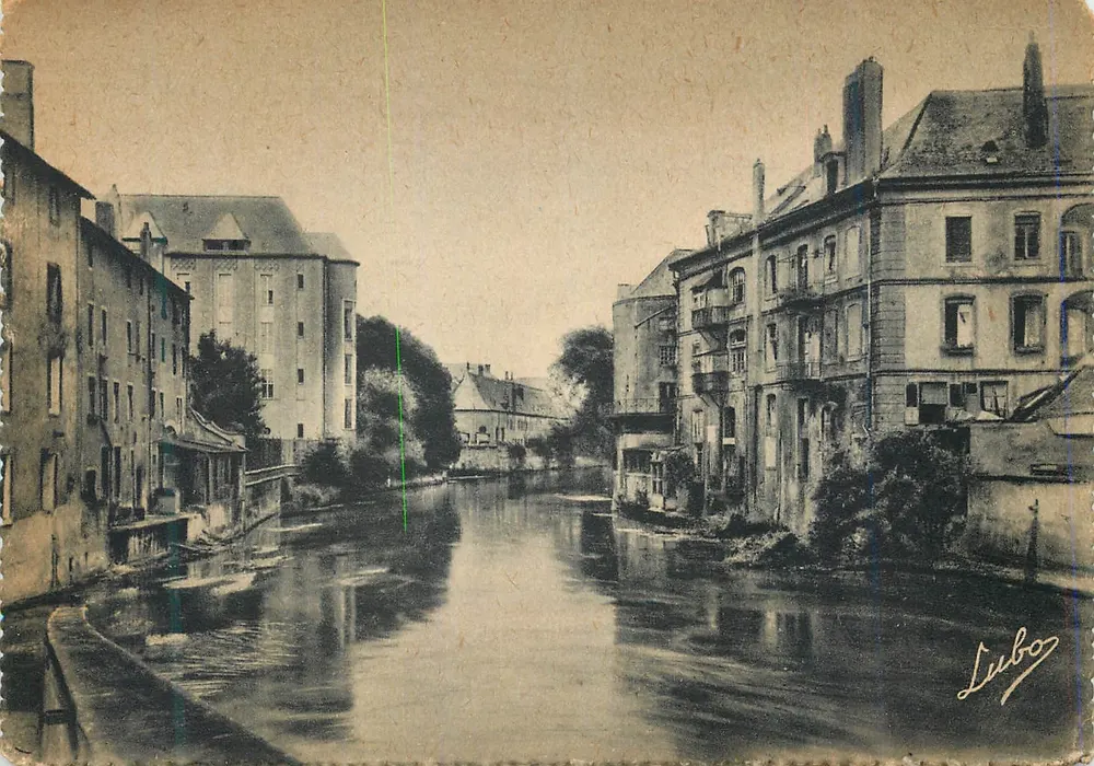Metz - Uitzicht genomen vanaf de Brug Saint-Marcel — Uitgever F. Conrard, n°16 - Voorkant