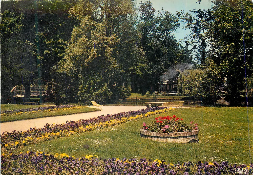 Öffentlicher Garten von Aulnay-sous-Bois — Verlag LUMICAP, Nr. 1524 - Vorderseite