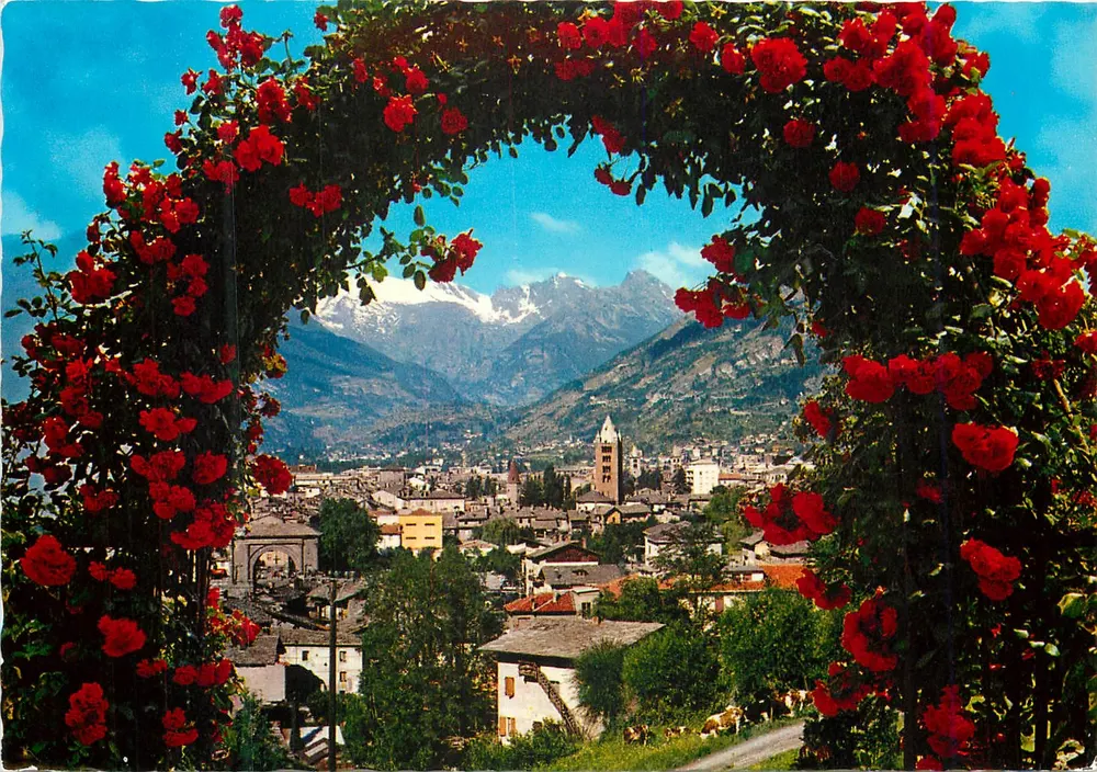 Aosta — Allgemeiner Blick mit dem Gletscher Ruitor im Hintergrund — Ed. F.lli Enrico - Ivrea - Vorderseite