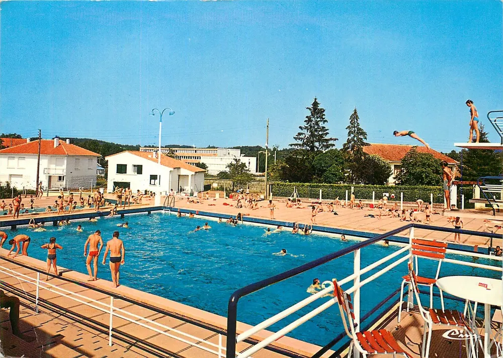Piscina de Jonzac — vista animada — Impressor Combier - Frente
