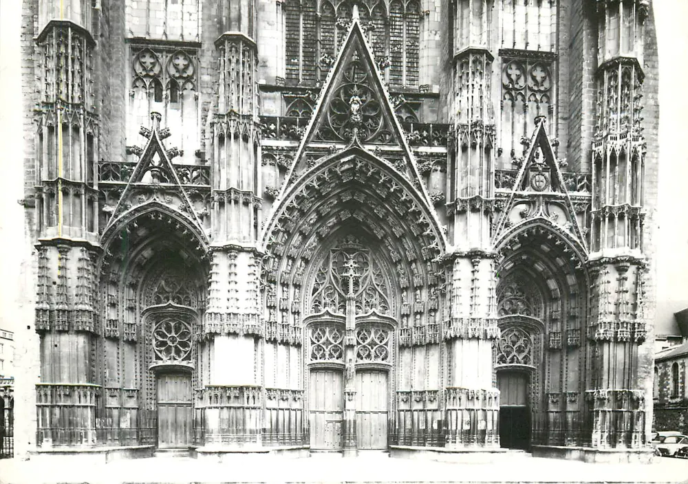 Tours — Cathédrale Saint-Gatien — façade occidentale — Éditions Auguste Allemand - Recto