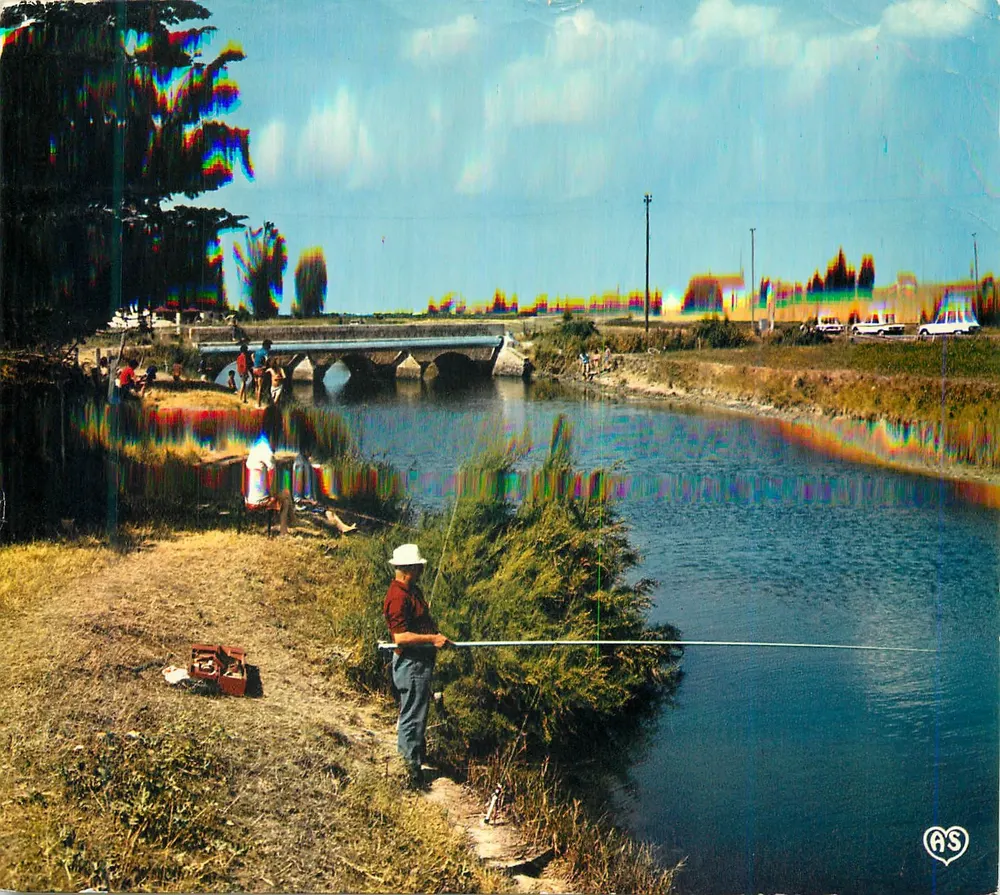 Pescaria no rio — La Vendée — Editor Artaud Frères, Nantes - Frente