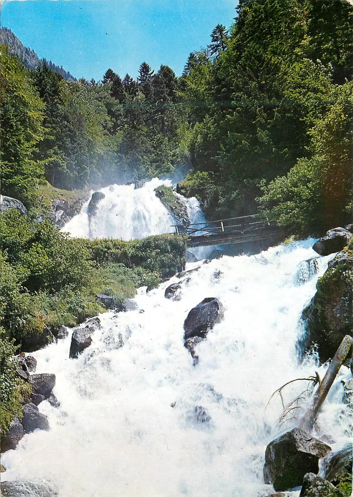 Cauterets (H.-Pyr.) — La Cascade de Lutour à la Raillère (1035 m.) — Édition de l'Europe, Pierraron, n° 413 - Recto