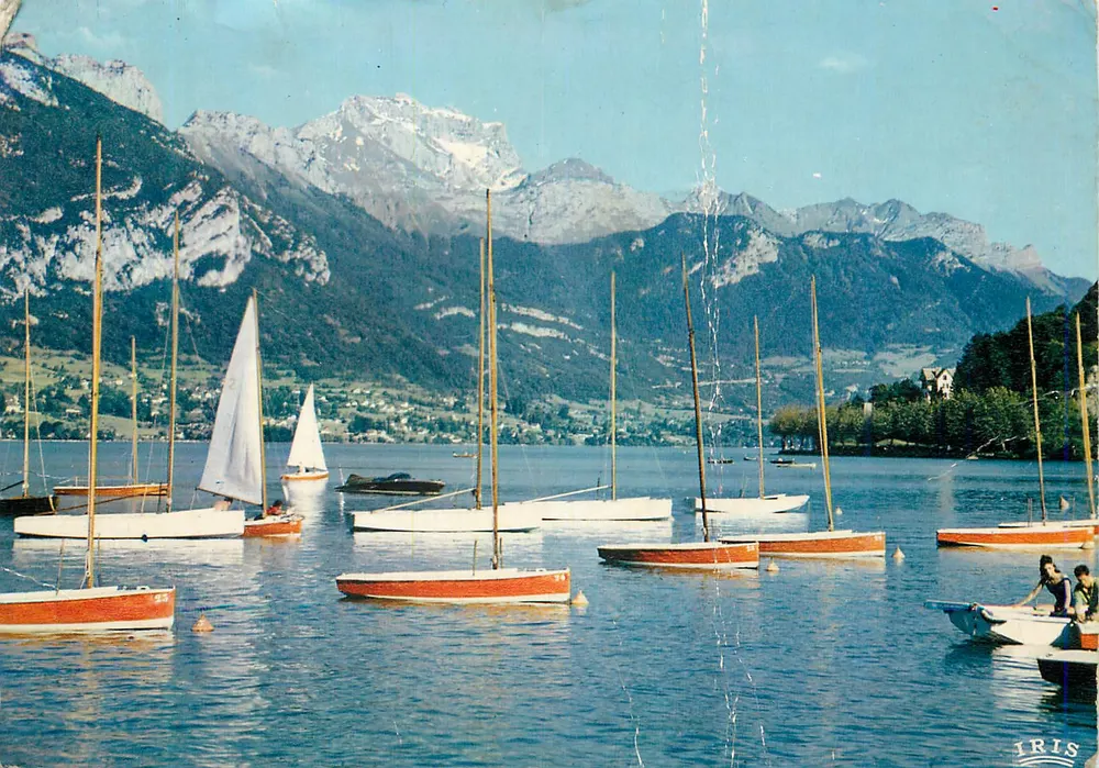 Annecy — Panorama sur la Tournette enneigée (2357 m) — Compagnie des Arts Photographiques - Recto