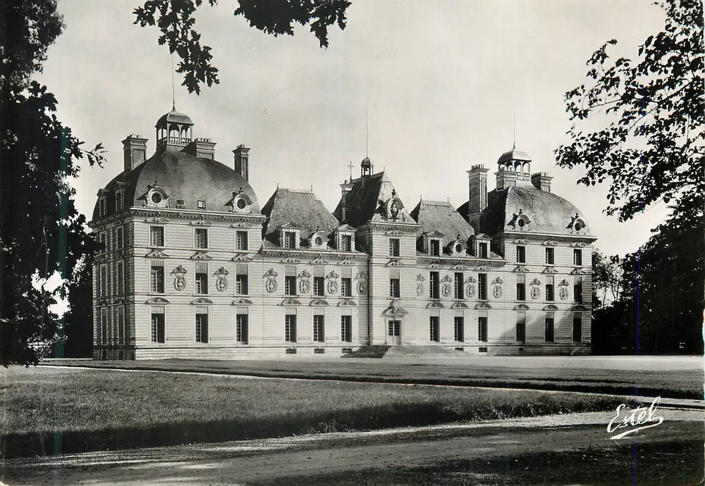 Castelo de Cheverny — Fachada Sul — Editor Estel, n° 2482 - Frente